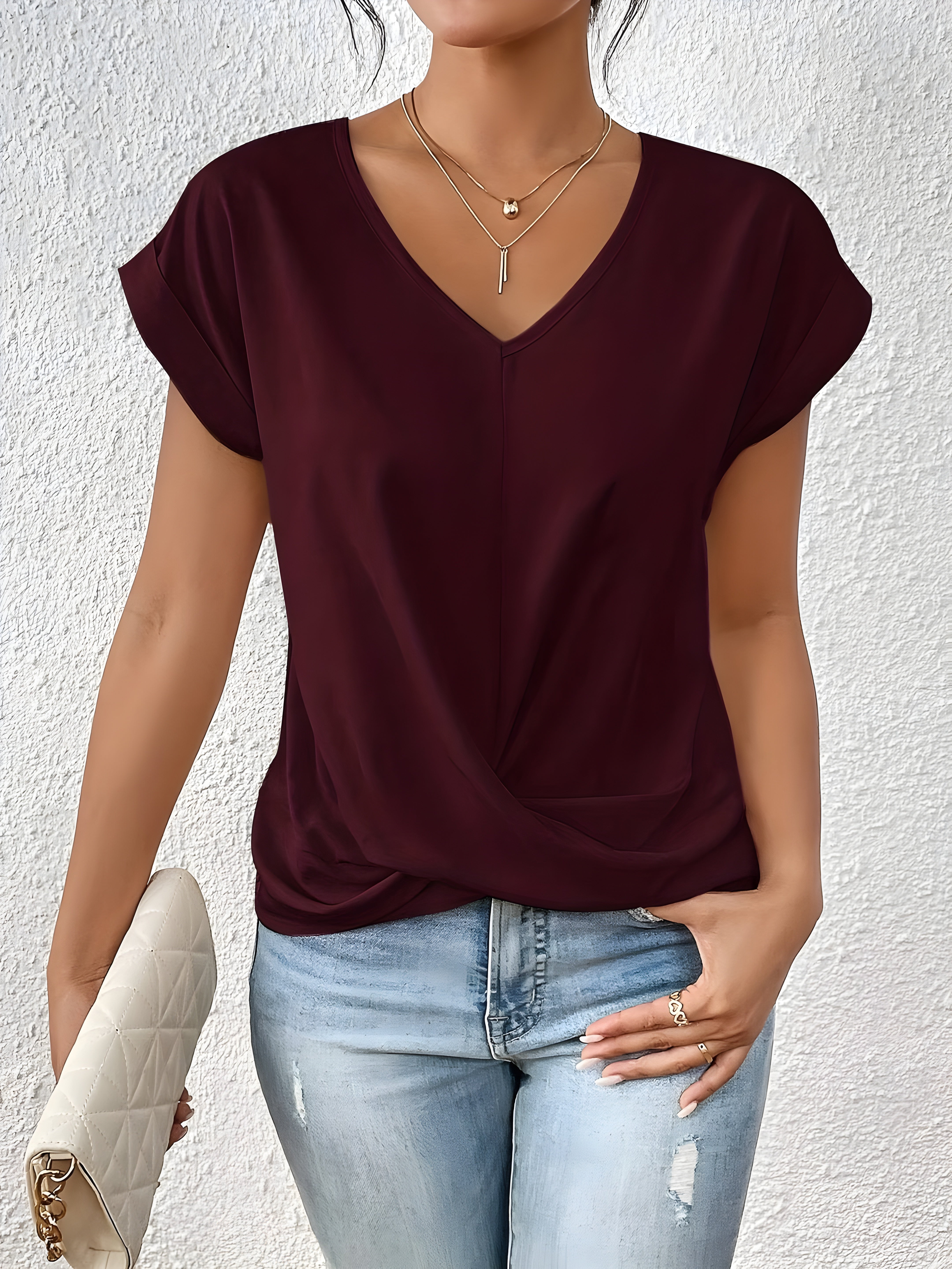 Maria – Twist Front V-Neck Top
