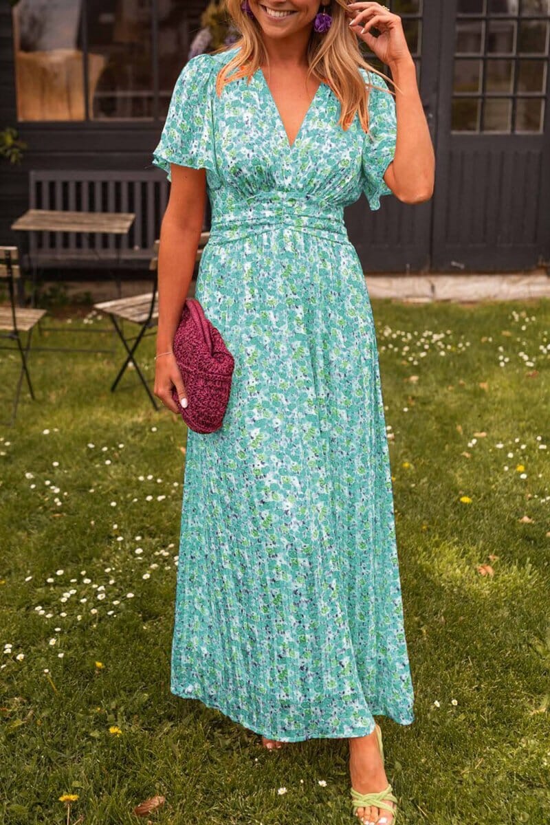 Amelia – Elegant V-Neck Maxi Dress