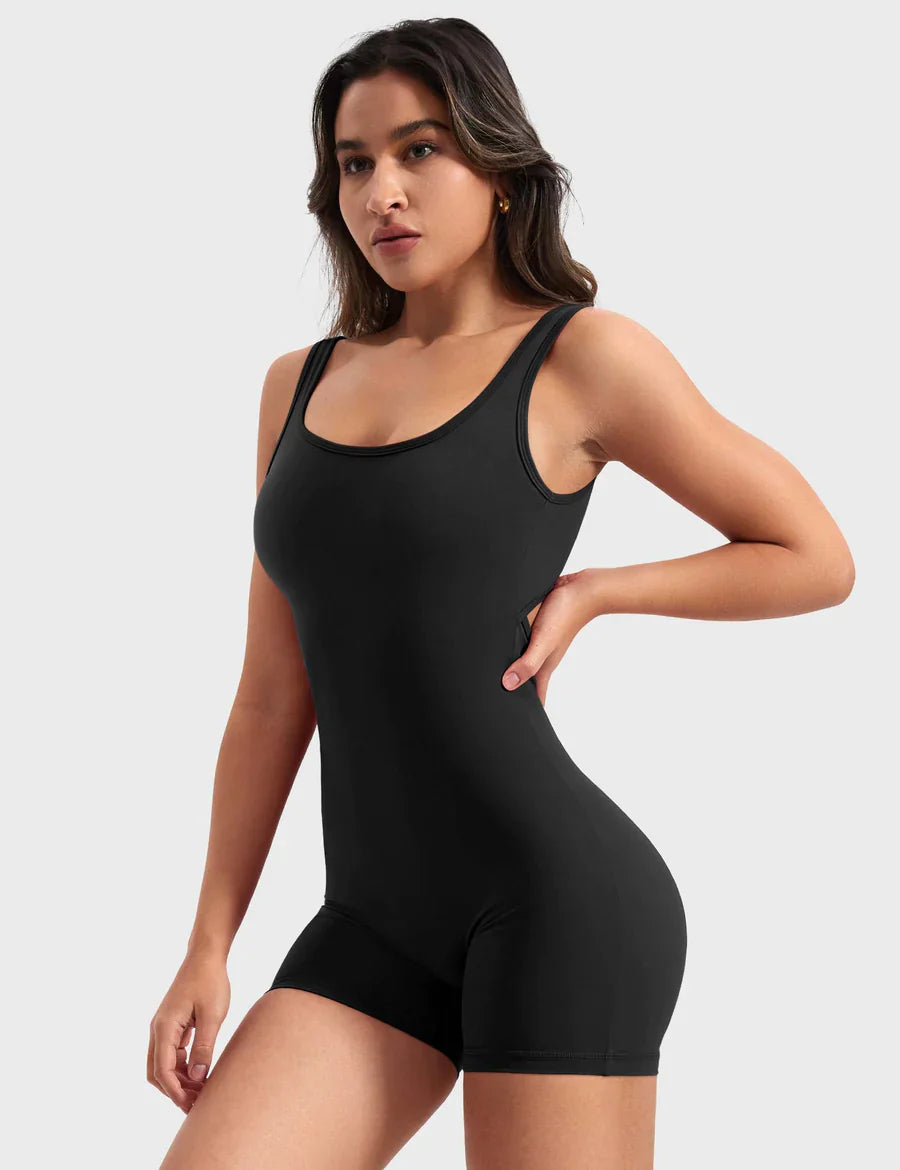 Velucia - lizvette v-back jumpsuit