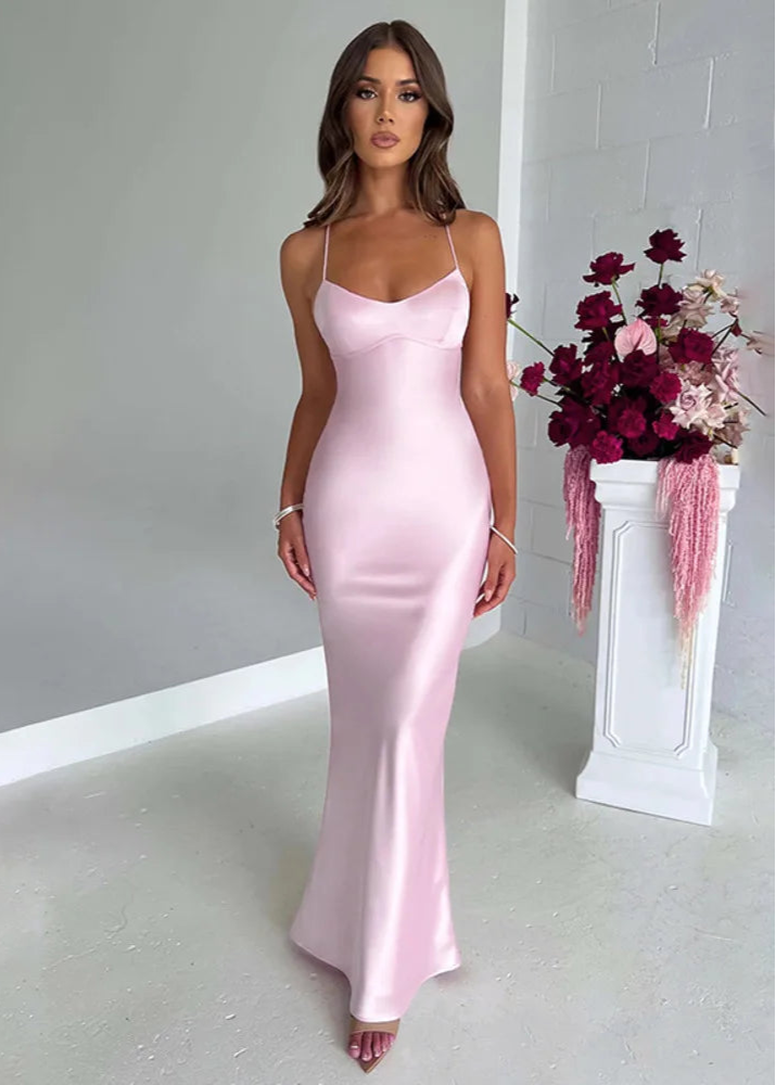 Deborah - Elegant Maxi Dress
