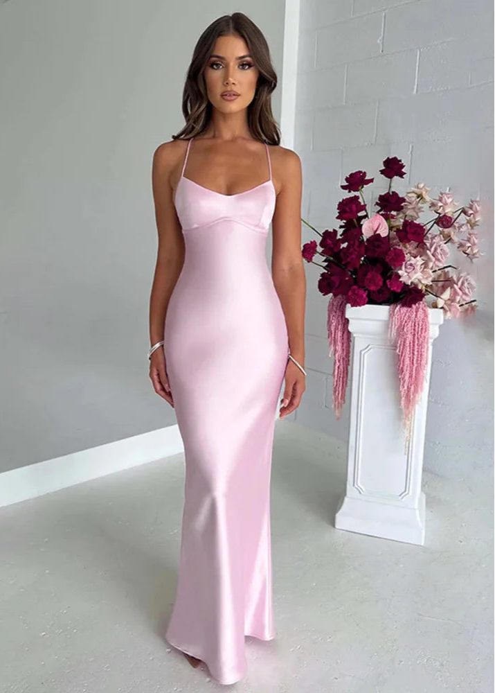 Deborah - Elegant Maxi Dress