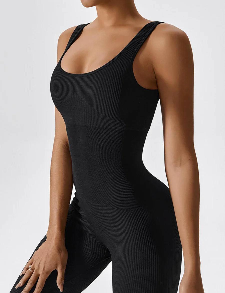 Velucia - U-Neck Seamless Jumpsuit