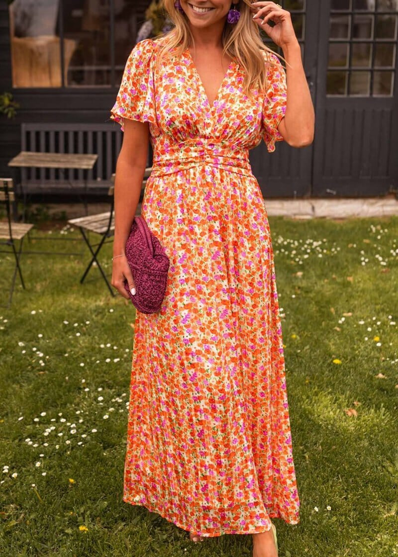 Amelia – Elegant V-Neck Maxi Dress
